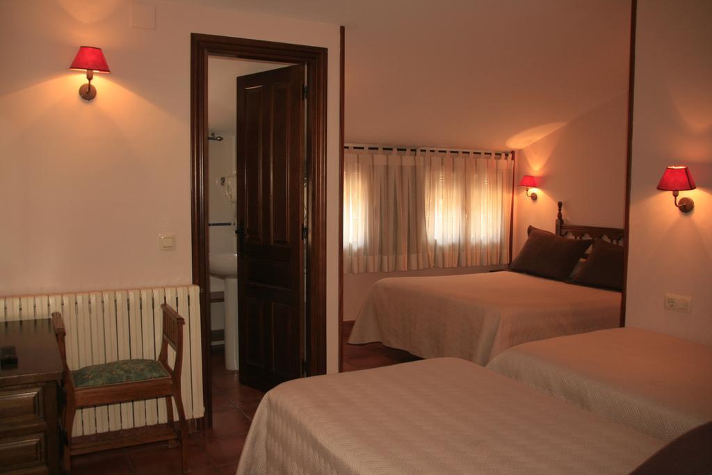 Albarracín Hotel Olimpia מראה חיצוני תמונה